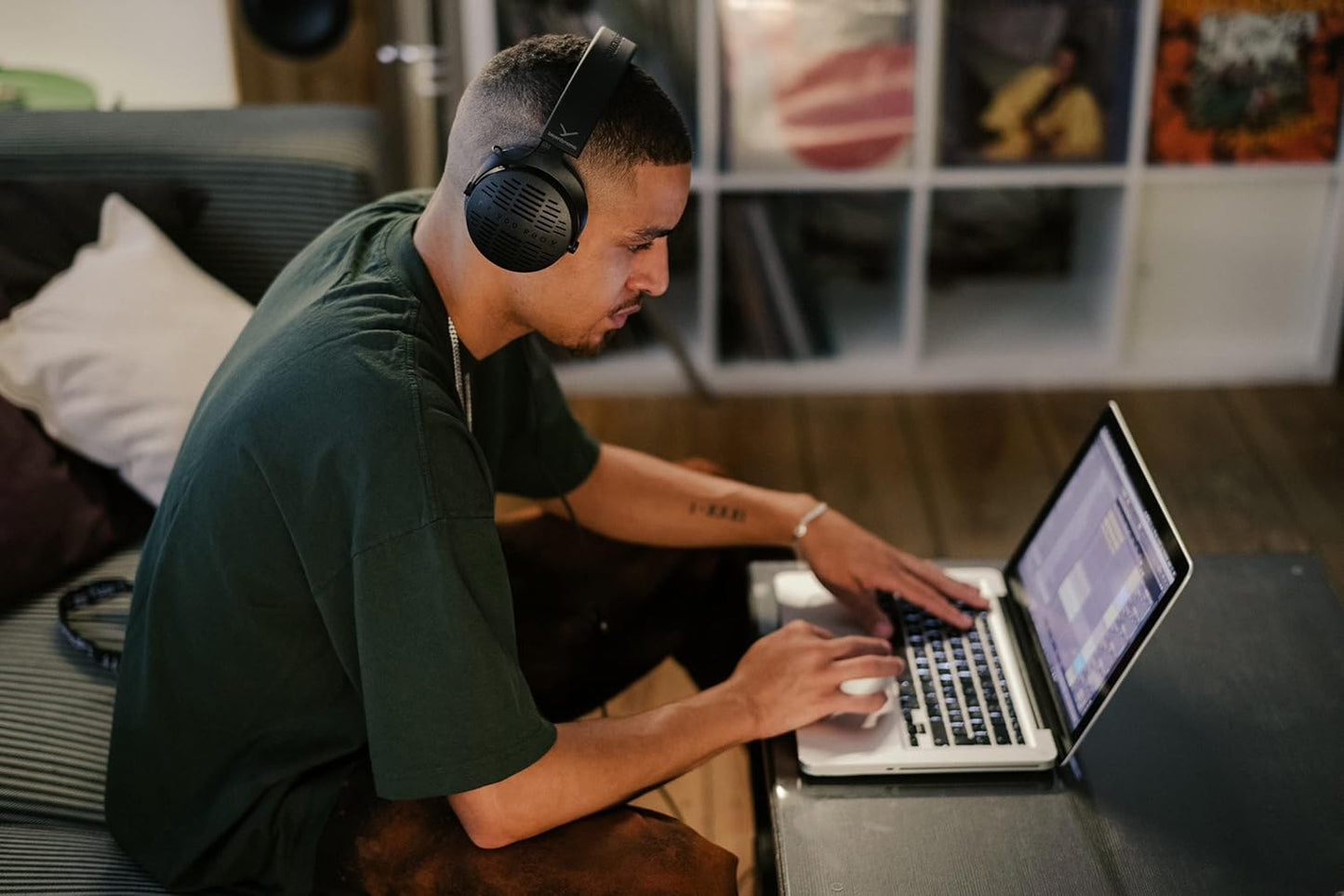 Beyerdynamic DT 900 PRO X Open - Back Studio Headphones - electronicsexpo.com - Headphones