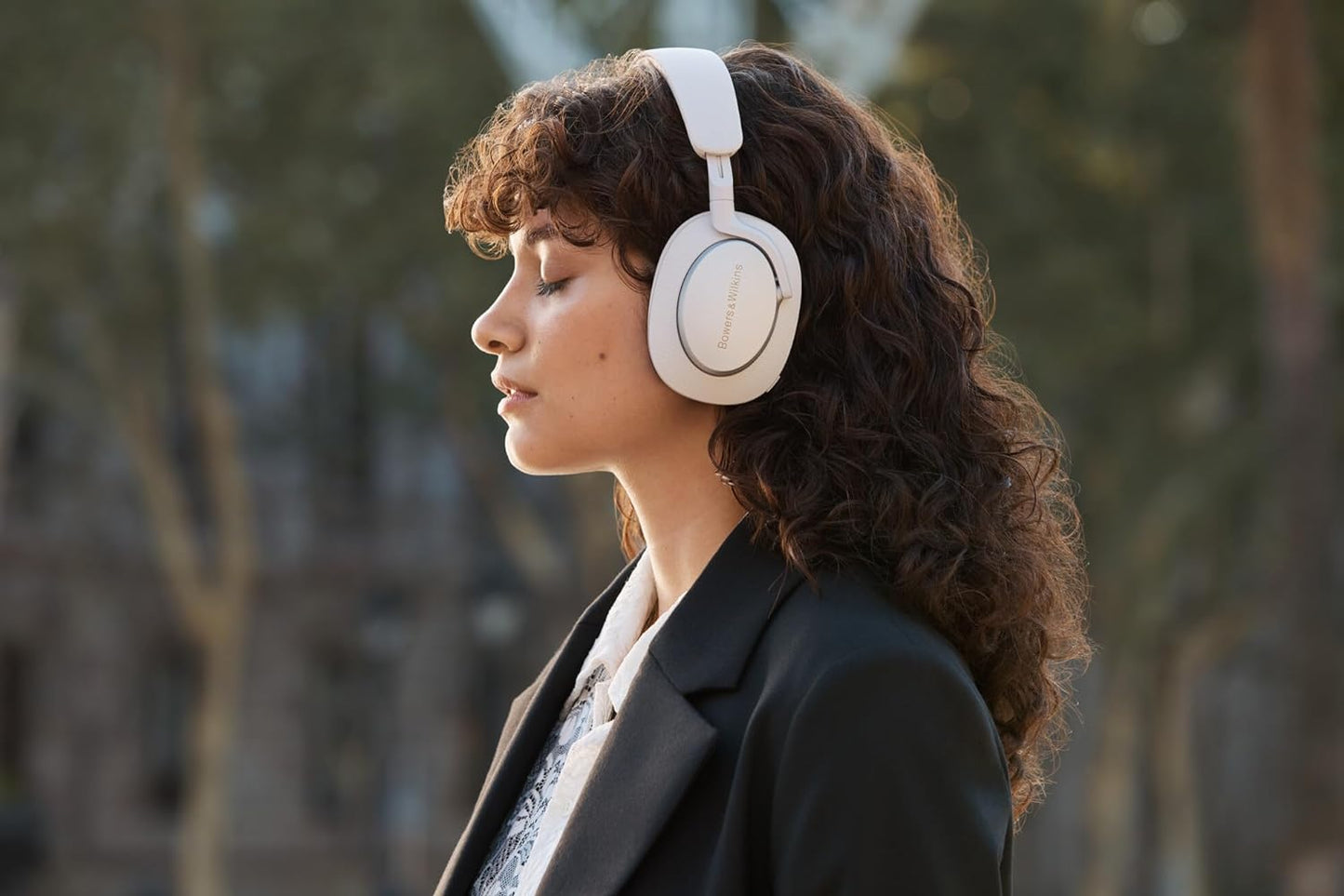 Bowers & Wilkins PX7 S2e Over - Ear Noise - Canceling Wireless Headphones - electronicsexpo.com - Headphones