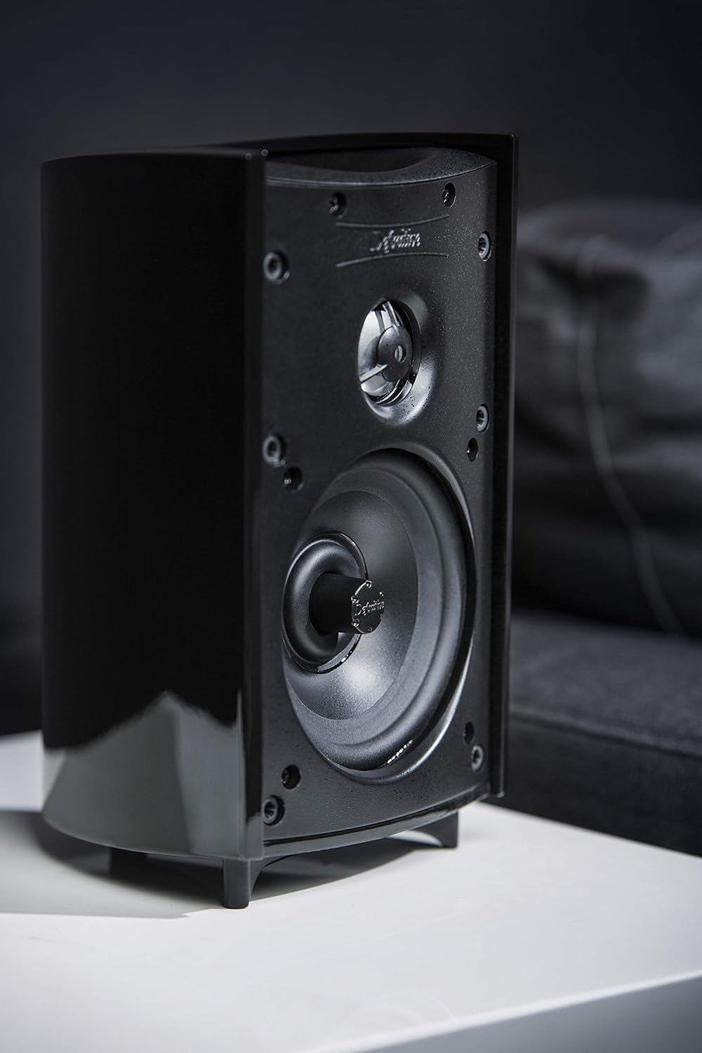 Definitive Technology ProMonitor 800 Bookshelf Speakers (2 Speaker Bundle) - electronicsexpo.com - Bookshelf Speakers