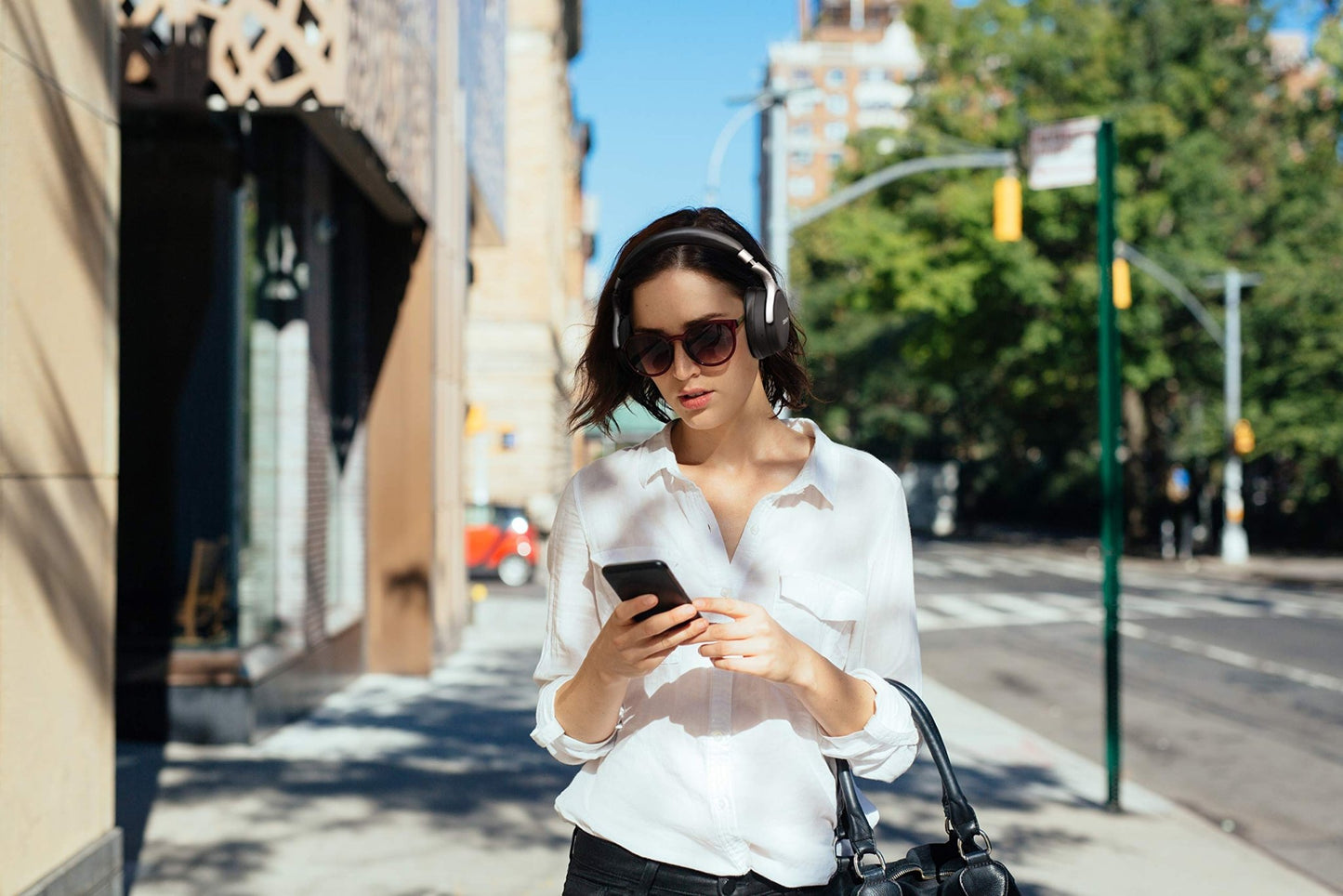 Denon AH - GC25W Premium Wireless Headphones with AptX Bluetooth - electronicsexpo.com - Headphones