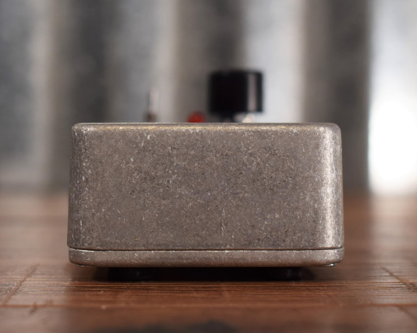 Electro - Harmonix 5MM Guitar Power Amp Pedal - electronicsexpo.com - Guitar Pedals & Effects