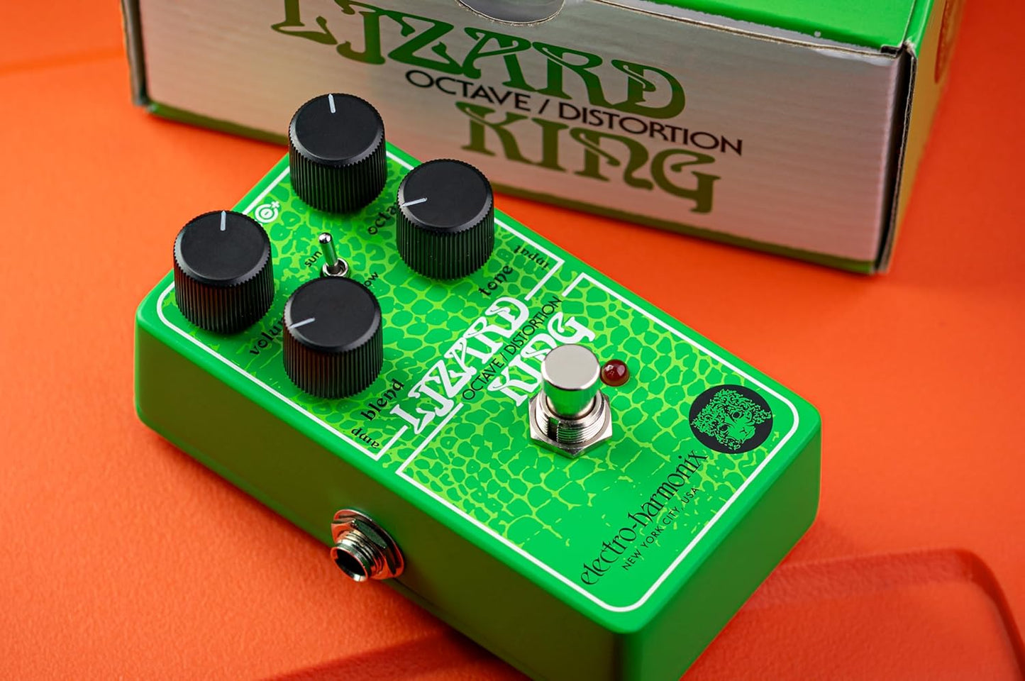 Electro - Harmonix Lizard King Bass Octave Fuzz Pedal - electronicsexpo.com - Guitar Pedals & Effects