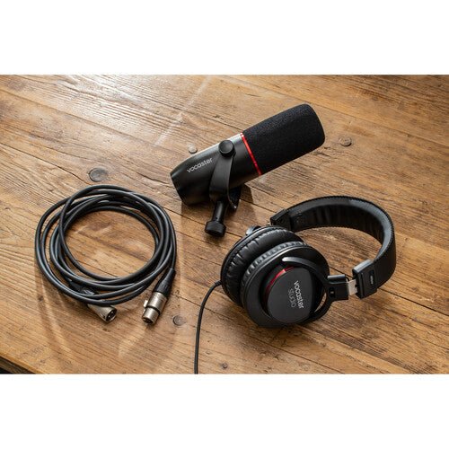 Focusrite Vocaster Two Studio 1 - Person Podcasting Kit - electronicsexpo.com - Audio Interfaces