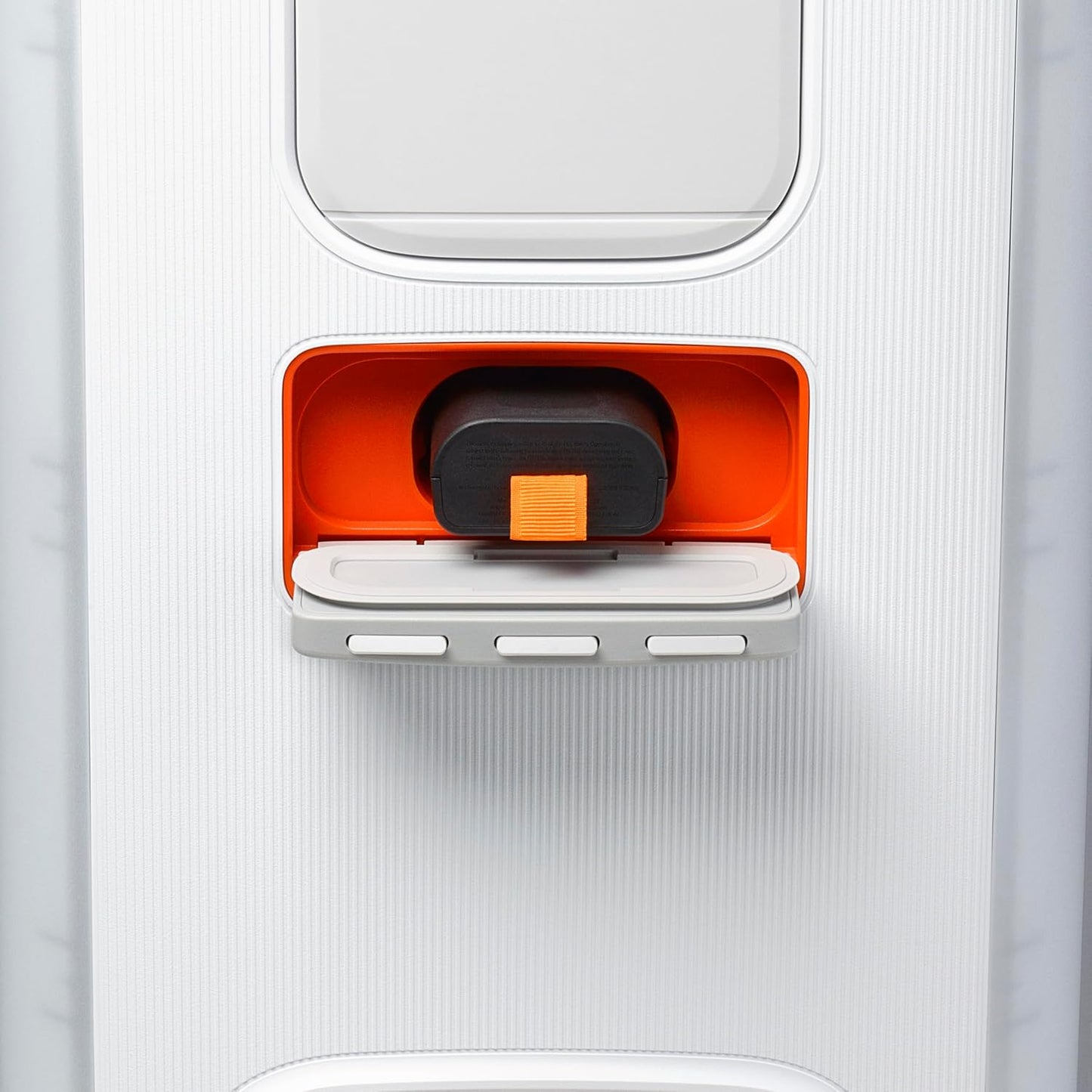 JBL PartyBox Club 120 Portable Party Speaker (White) - electronicsexpo.com - Bluetooth Speakers