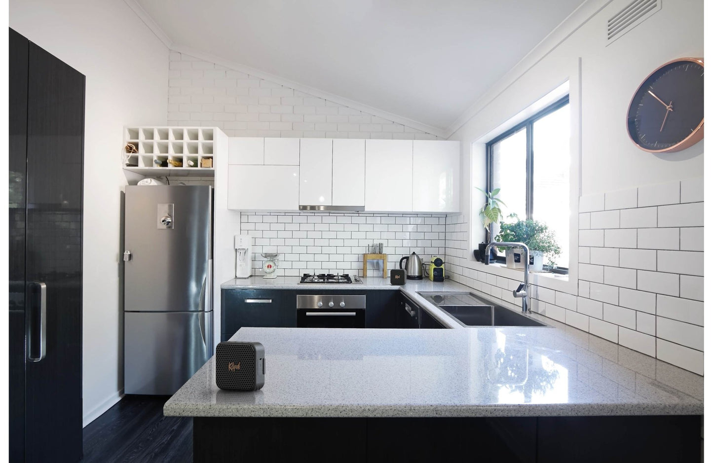 Klipsch Austin Portable Bluetooth Speaker - electronicsexpo.com - Bluetooth Speakers