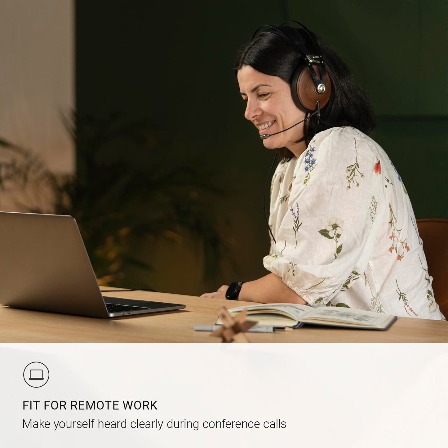 Meze Audio 99 Classics Over - Ear Wired Headphones - electronicsexpo.com - Headphones