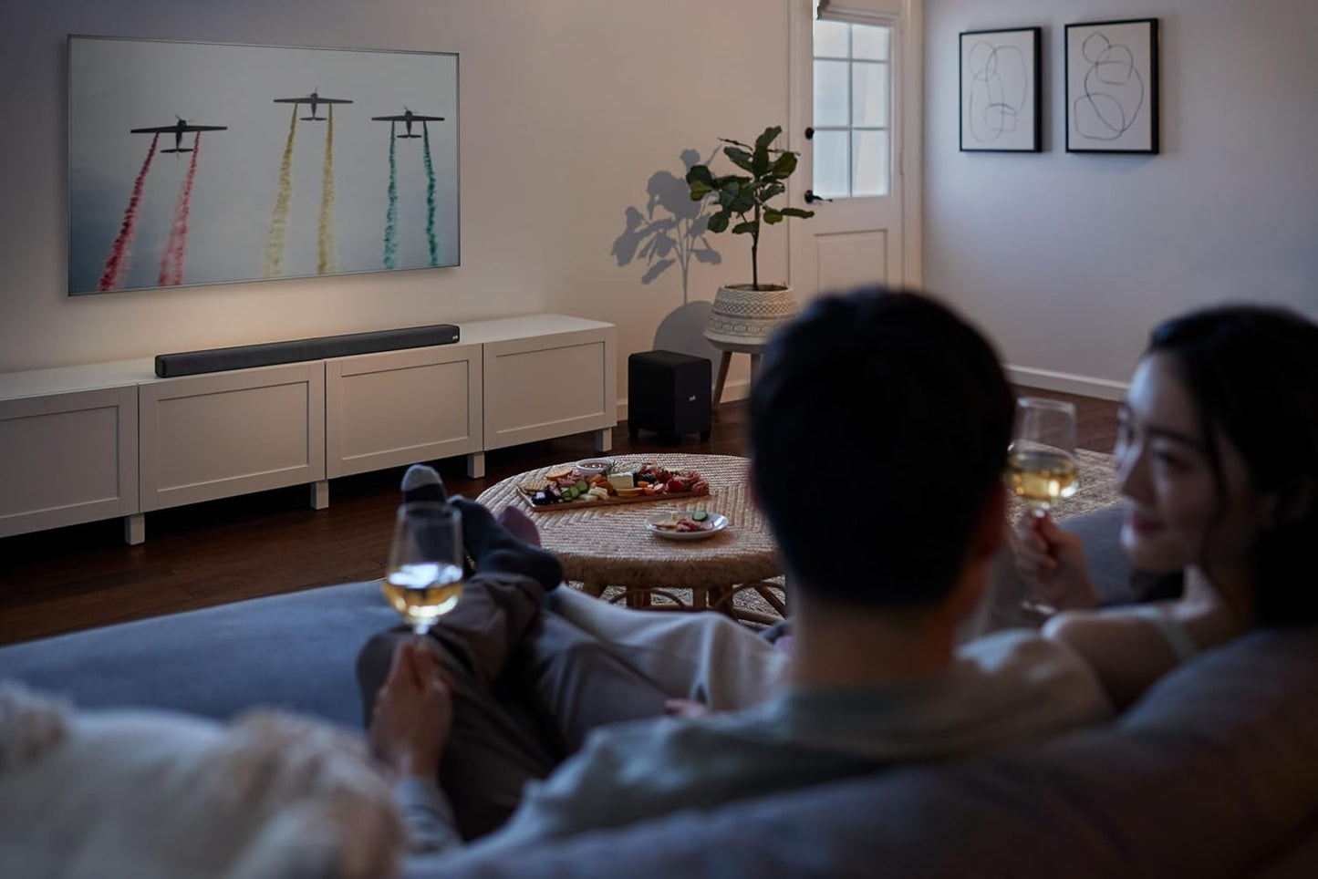 Polk Audio Signa S4D Powered 3.1.2 - Ch Dolby Atmos Sound Bar and Wireless Subwoofer System with Bluetooth - electronicsexpo.com - Soundbars