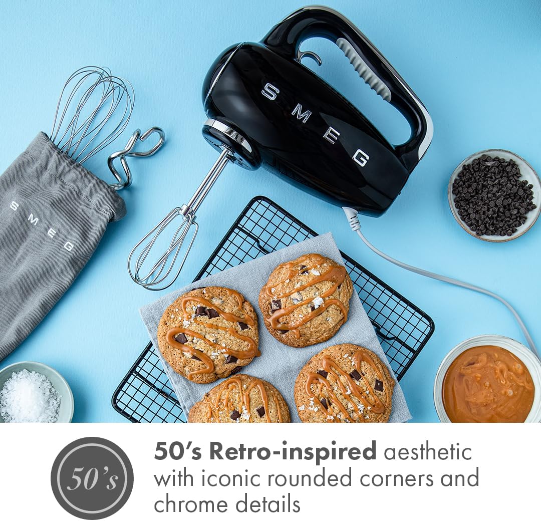 SMEG 50's Retro Style Electric Hand Mixer with Set of Beaters - electronicsexpo.com - Hand Mixers