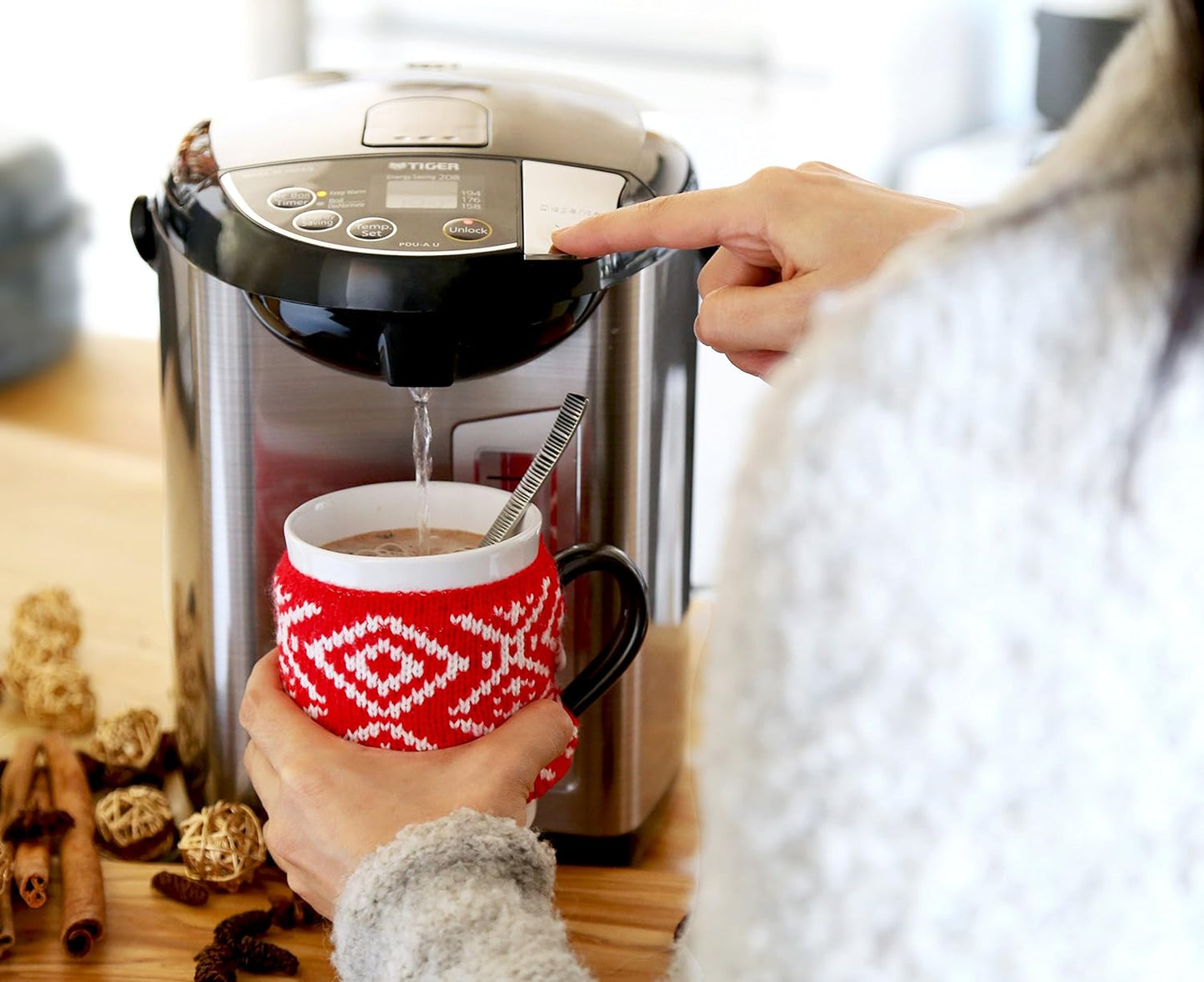 Tiger PDU - A30U - K Electric Water Boiler and Warmer (Stainless Black/3.0 - Liter) - electronicsexpo.com - Electric Water Boilers