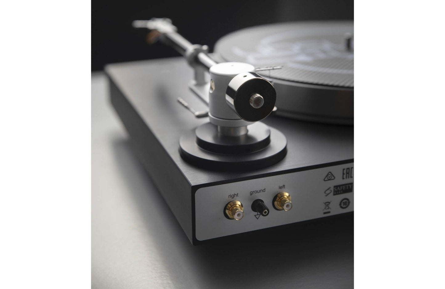 Mark Levinson No. 5105 Turntable - electronicsexpo.com - Pro Turntables