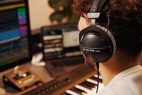 Beyerdynamic DT 770 PRO 80 Ohm Over - Ear Studio Headphones - electronicsexpo.com - Headphones