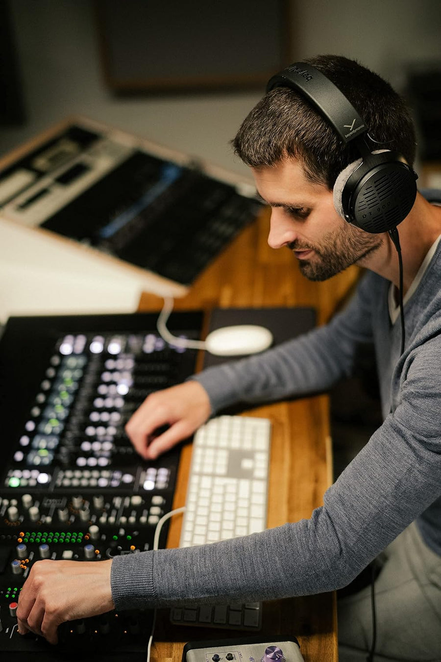 Beyerdynamic DT 900 PRO X Open - Back Studio Headphones - electronicsexpo.com - Headphones