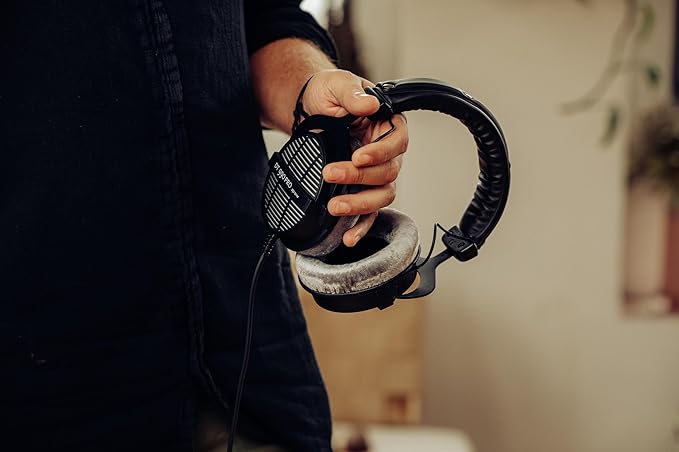 Beyerdynamic EDT 990 V Ear Pad Set Velour Silver Grey - electronicsexpo.com - Headphone Accessories