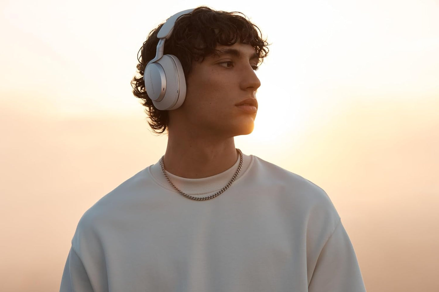 Bowers & Wilkins PX7 S2e Over - Ear Noise - Canceling Wireless Headphones - electronicsexpo.com - Headphones