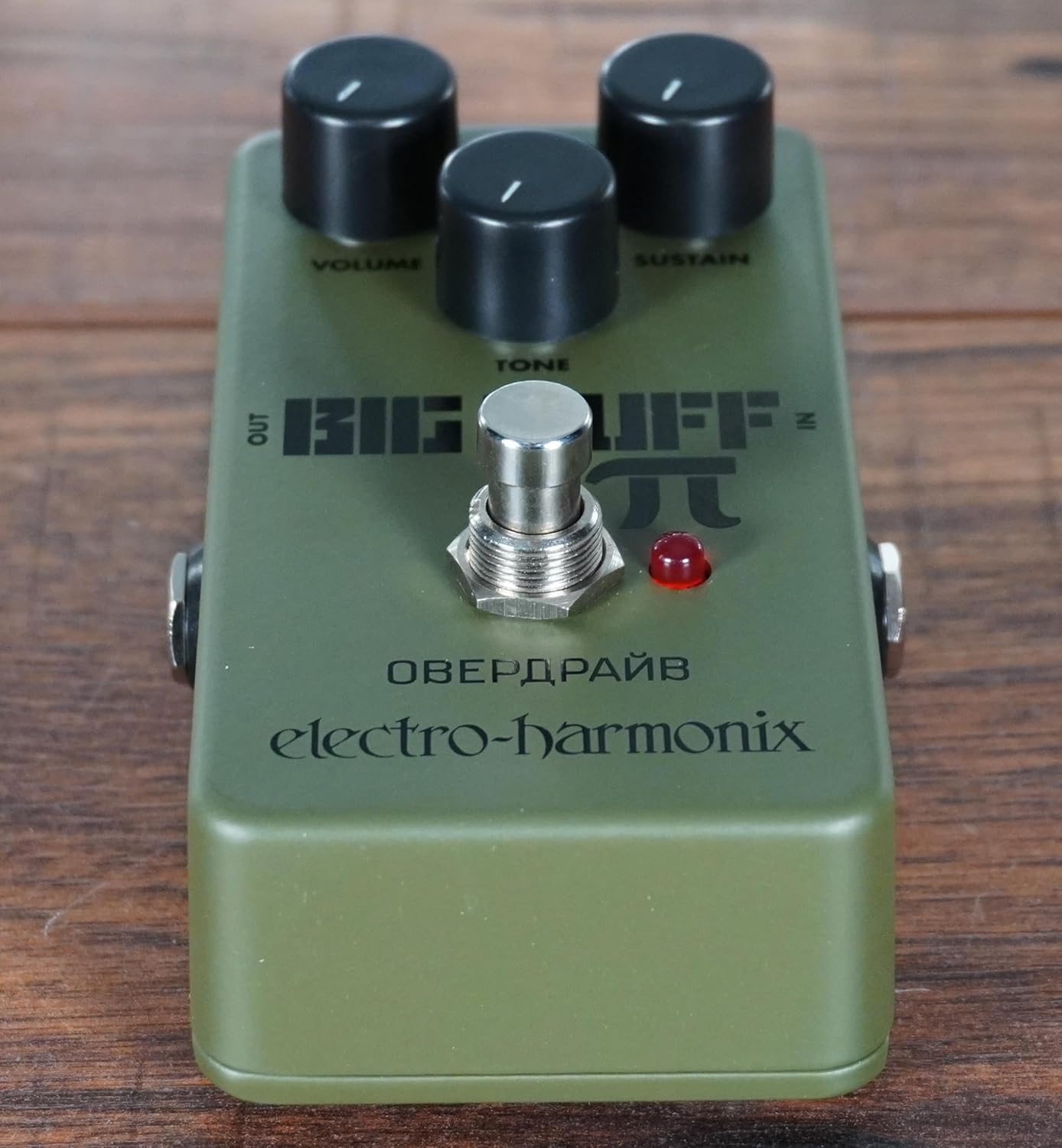 Electro - Harmonix Green Russian Big Muff Pi Fuzz Pedal - electronicsexpo.com - Guitar Pedals & Effects