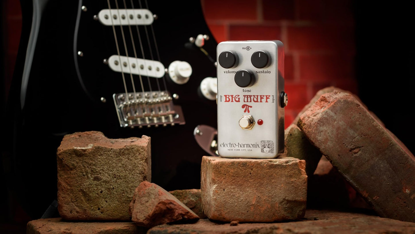 Electro - Harmonix Ram's Head Big Muff Pi Fuzz Pedal - electronicsexpo.com - Guitar Pedals & Effects