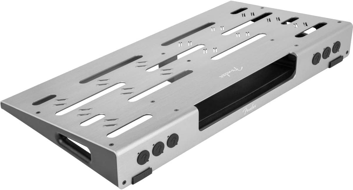 Fender Professional Pedal Board with Case (Medium) - electronicsexpo.com - Accessories