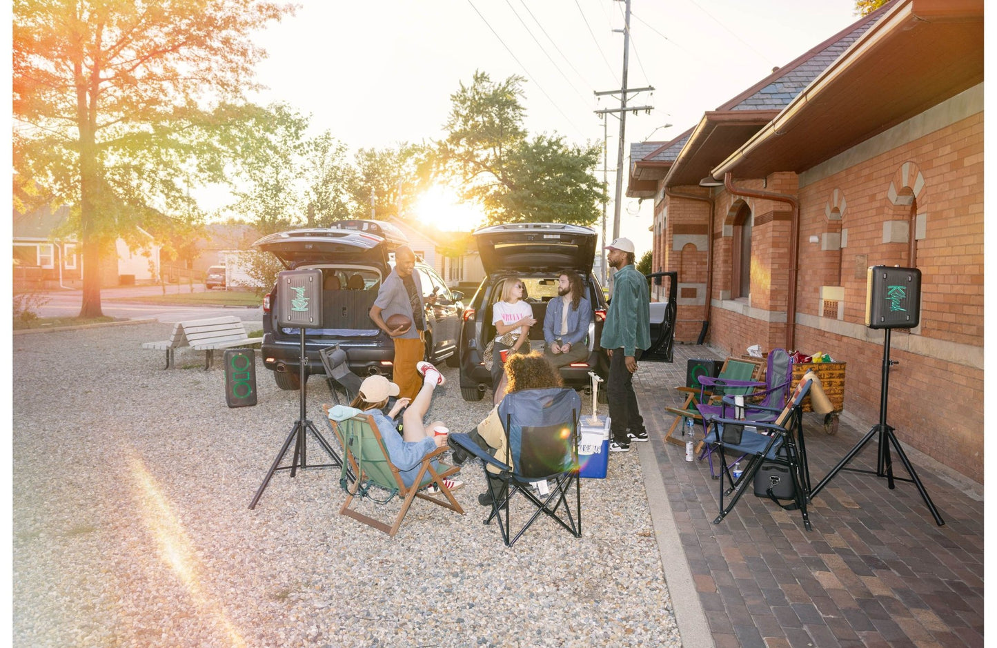 Klipsch Vegas Portable Bluetooth Speaker with Lights and Wired Microphone - electronicsexpo.com - Bluetooth Speakers