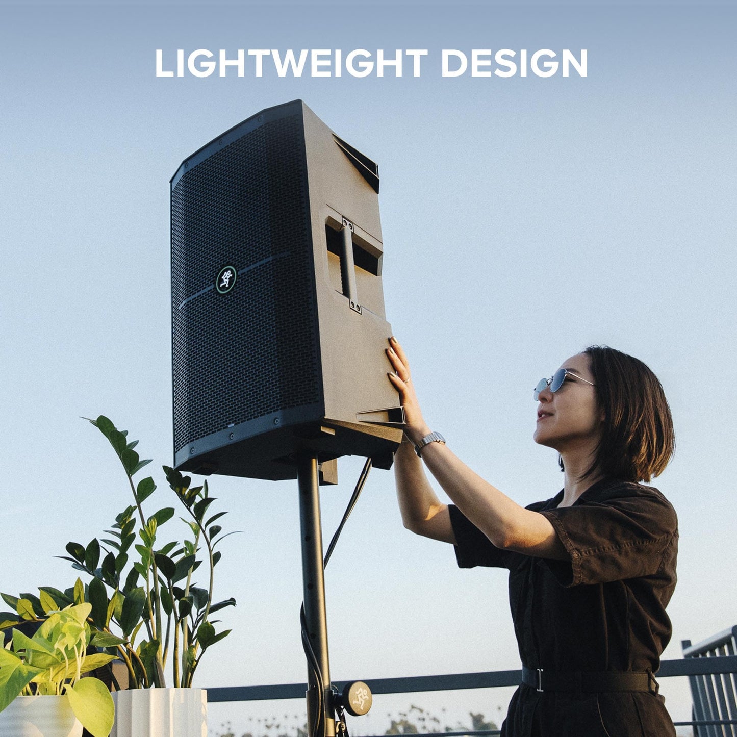 Mackie Thump210 1,400 - Watt 10" Powered Speaker - electronicsexpo.com - Powered + PA Speakers