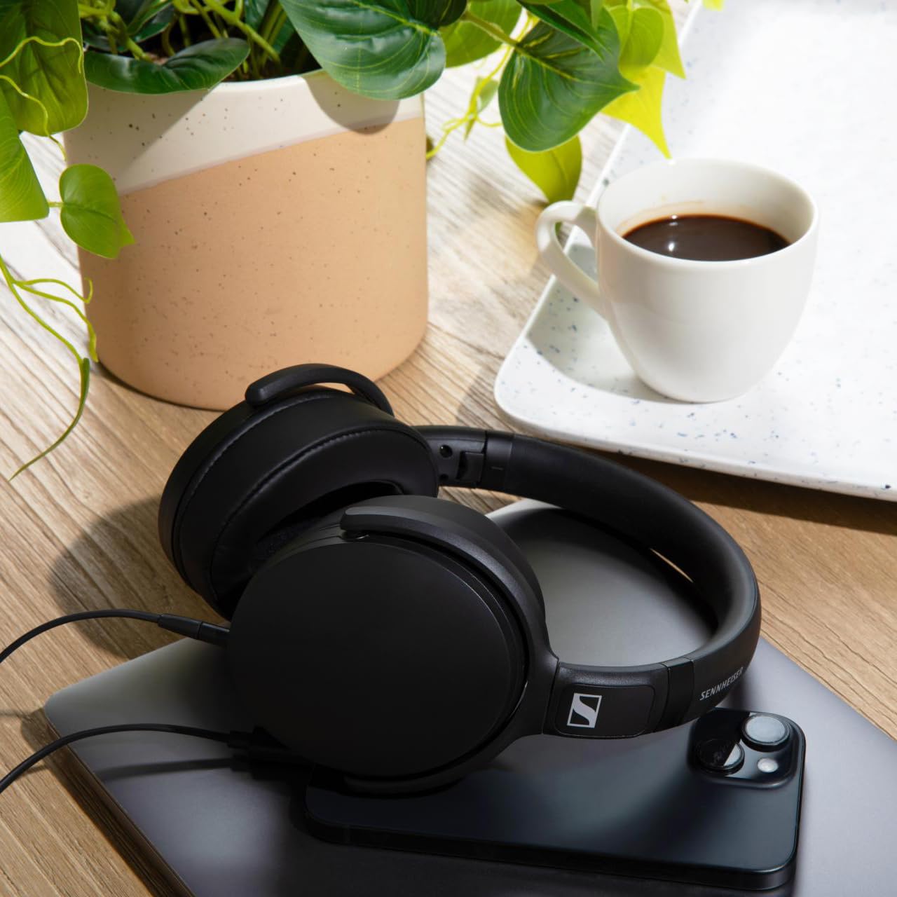 Sennheiser HD 400U Wired Over - Ear Headphone with Smart Remote (Black) - electronicsexpo.com - Headphones