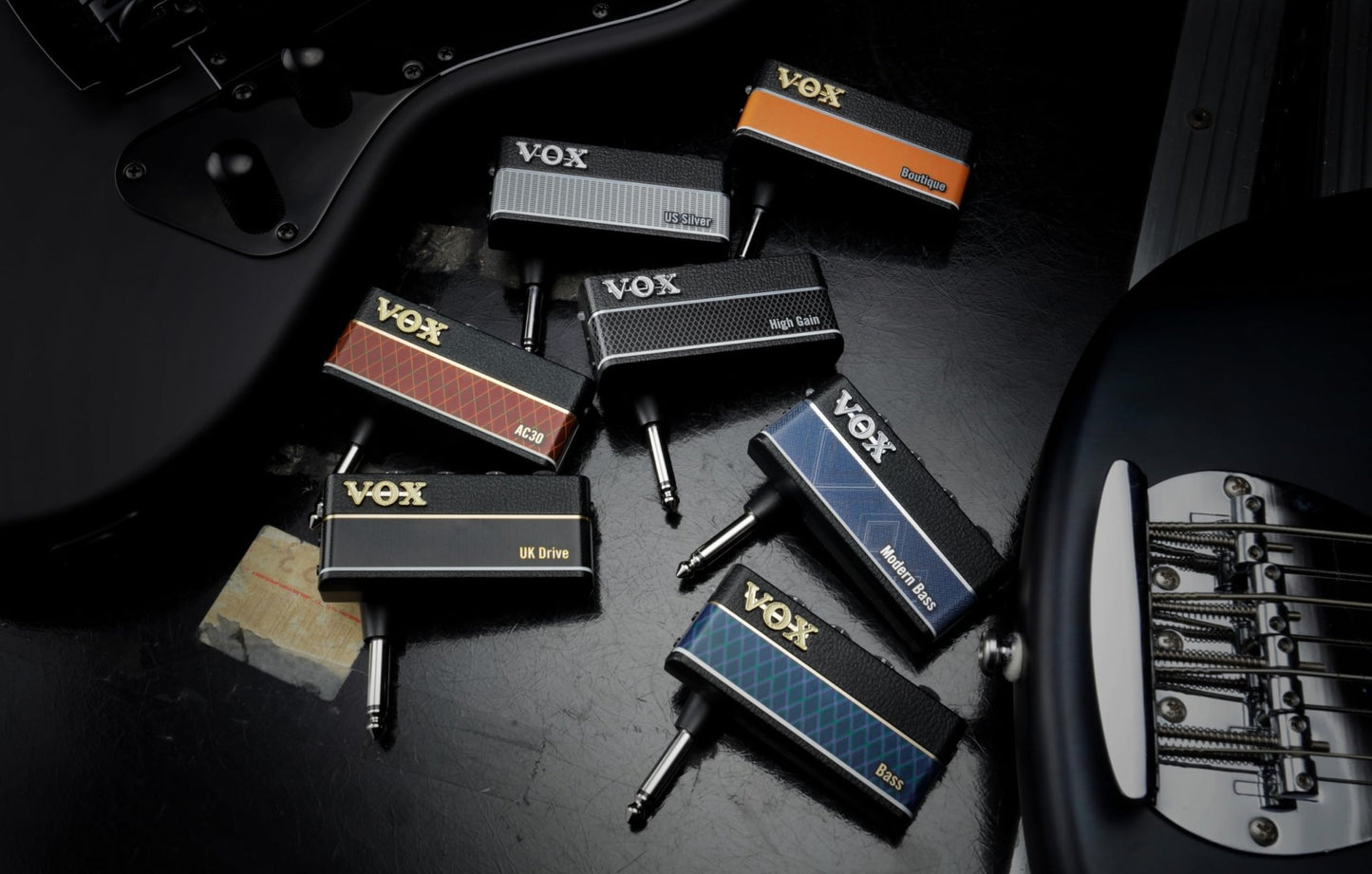 Vox amPlug 3 US Silver Headphone Guitar Amplifier w/ 2 Channels, Stereo Effects, Built - in Rhythms, and Aux in Jack - electronicsexpo.com - Headphone Amplifiers