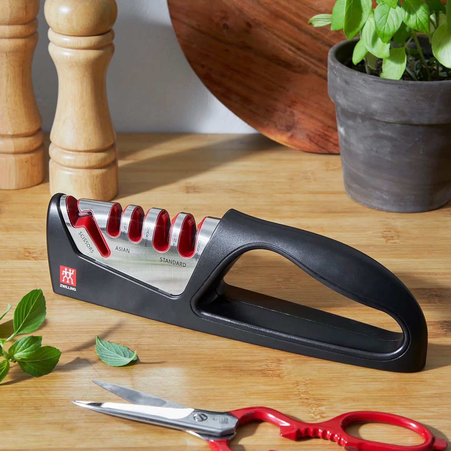 ZWILLING 5 - Stage Knife Sharpener with Shear Sharpener - electronicsexpo.com - Knife Sharpeners