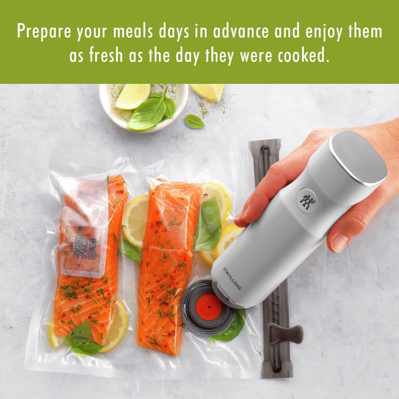 ZWILLING Fresh & Save 20 - pc Medium Vacuum Sealer Bags, Sous Vide Bags, Meal Prep - electronicsexpo.com - Food Storage Containers