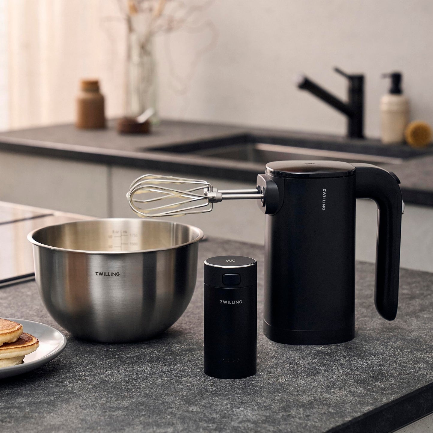 Zwilling Xtend Cordless Hand Mixer Starter Set - electronicsexpo.com - Food Mixers